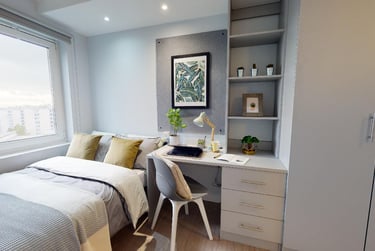 iQ Broderick House Student Halls, 140 Bath Row, City Centre, Birmingham, B15 1NE - Image 2